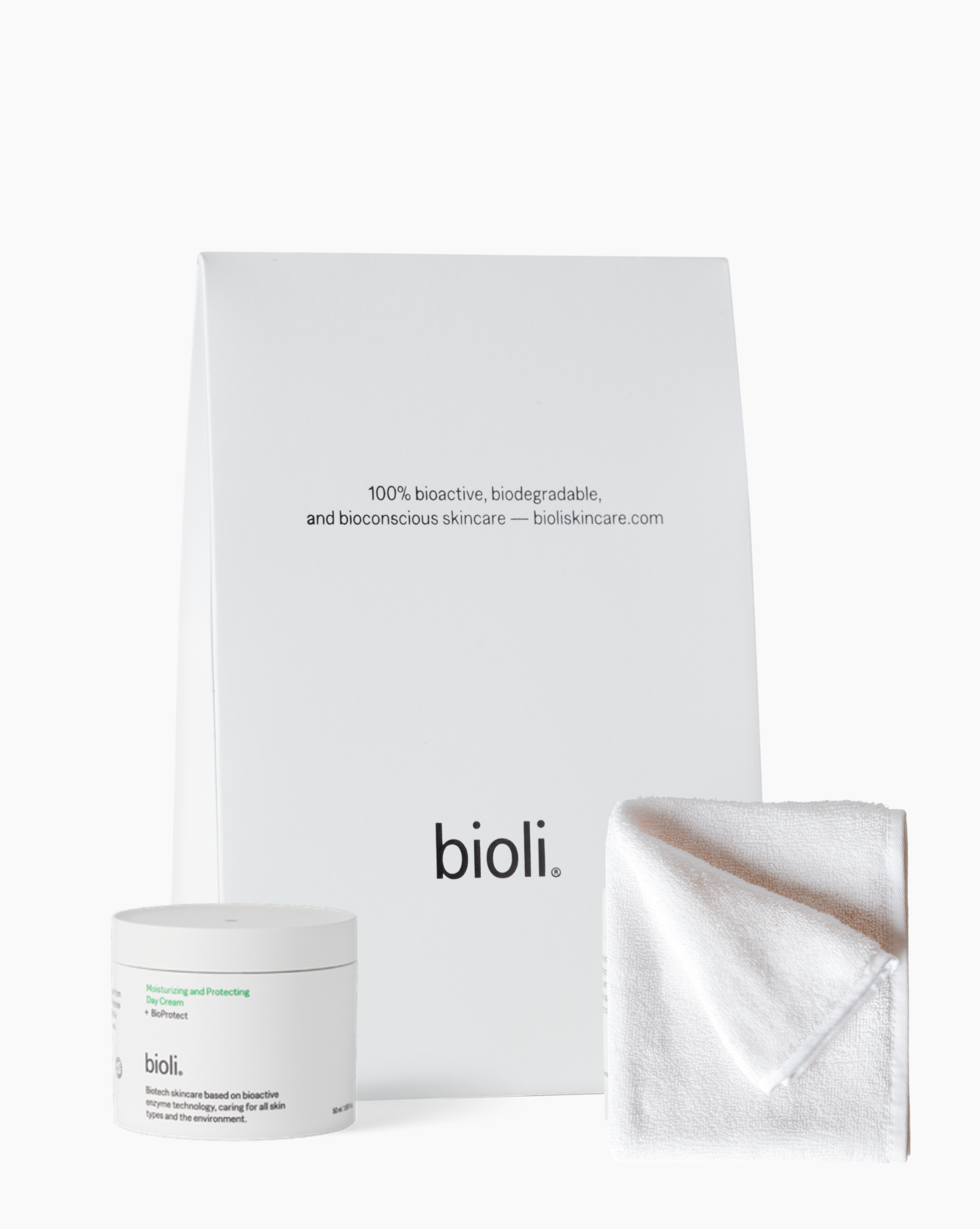 Day Cream & Facial Towel Set – Daily Skincare | Bioli